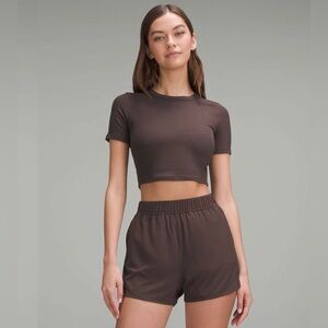 Lululemon Hold Tight Straight-Hem
Cropped T-Shirt